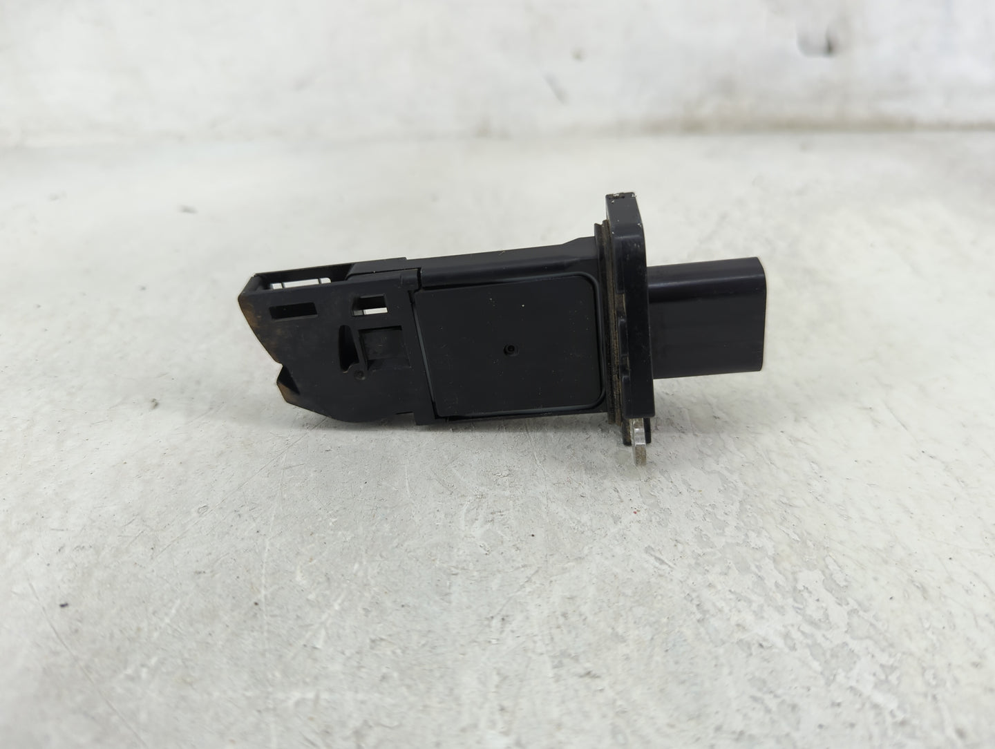 2010-2020 Ford F-150 Mass Air Flow Meter Maf 1489935 - Oemusedautoparts1.com