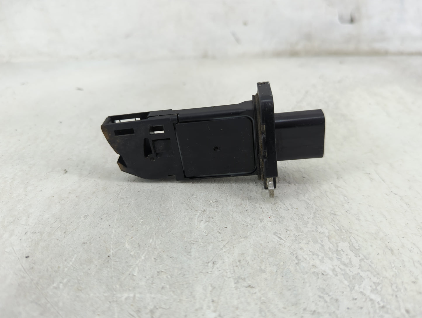 2010-2020 Ford F-150 Mass Air Flow Meter Maf 1489935 - Oemusedautoparts1.com