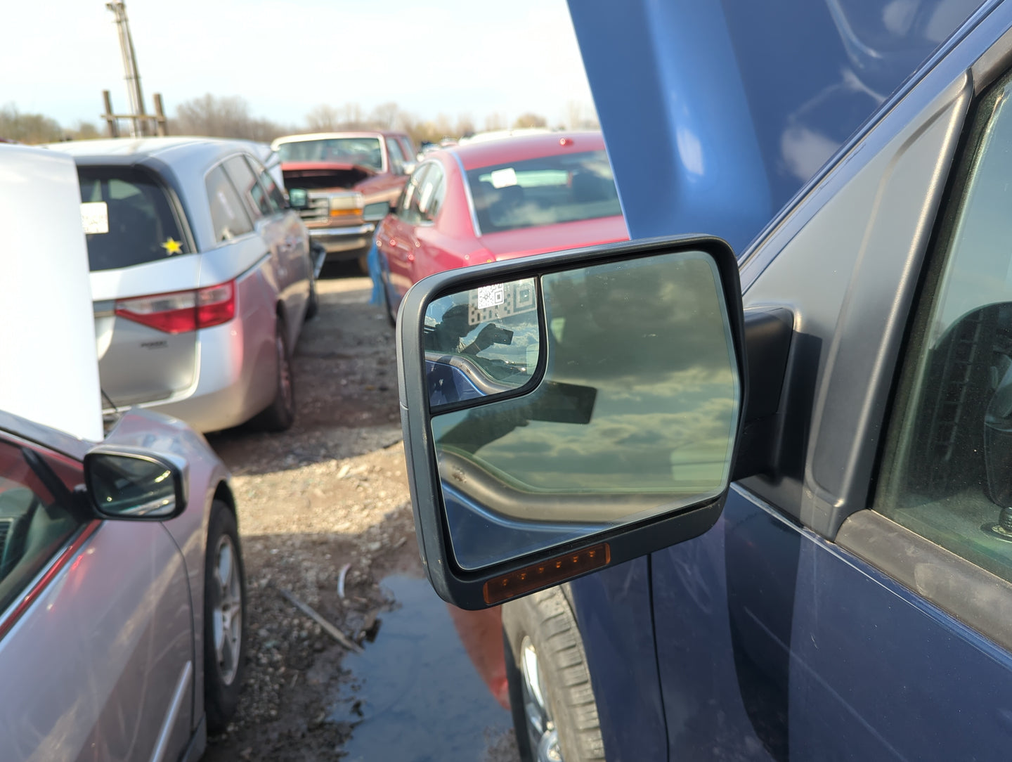 2011-2014 Ford F-150 Driver Side View Mirror - Left Door Mirror OEM Used - Oemusedautoparts1.com