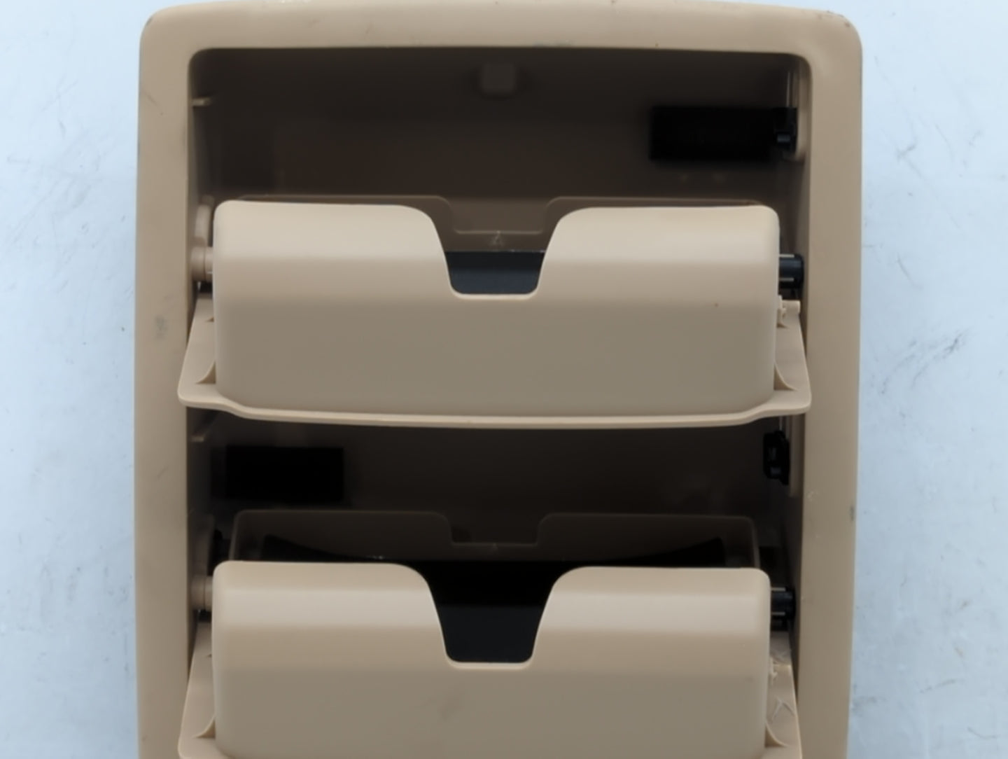2009-2014 Ford F-150 Center Floor Console P/N:9L34-13D776-C Fits Fits 2009 2010 2011 2012 2013 2014 OEM Used Auto Parts - Oe