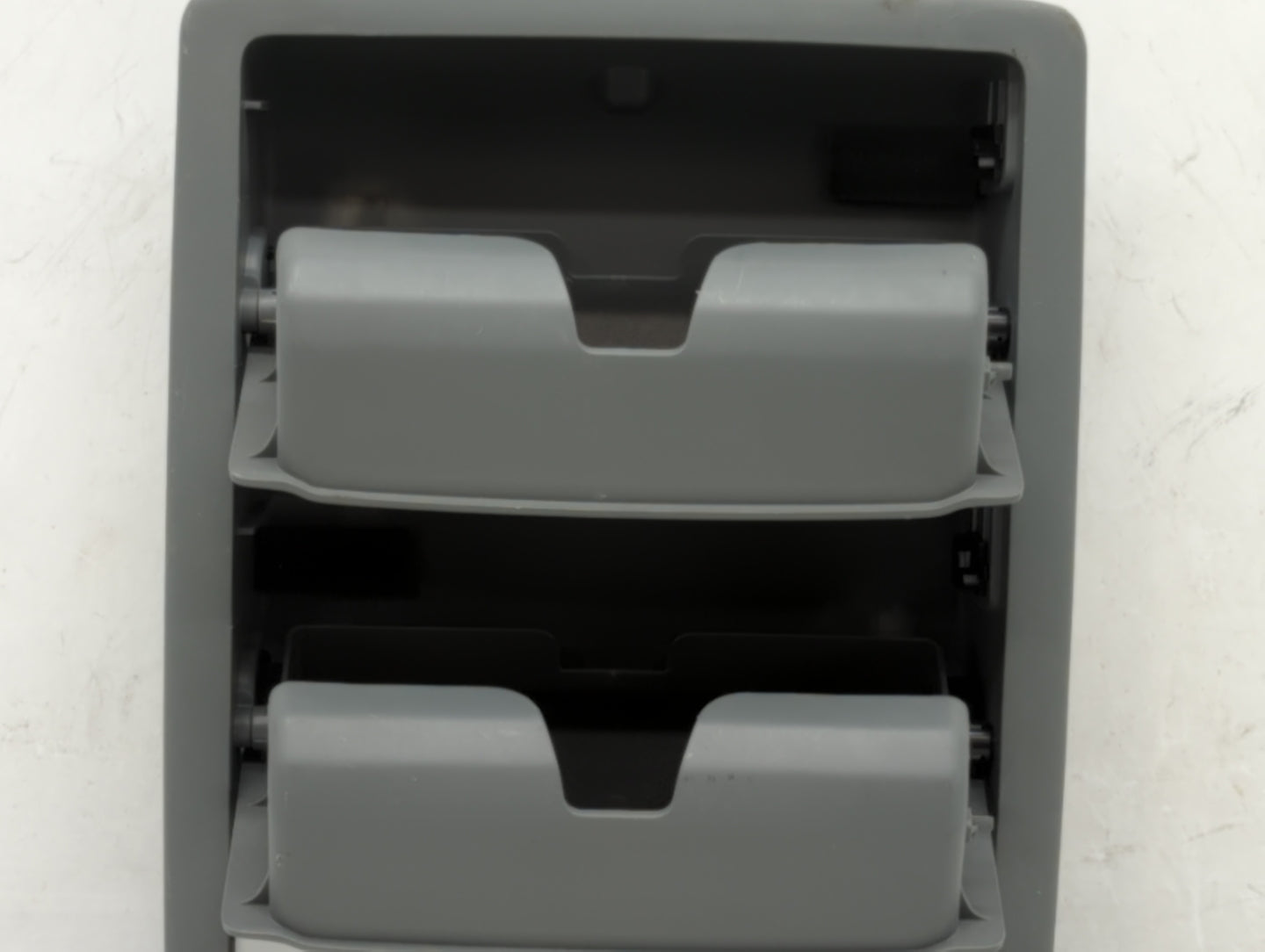2009-2014 Ford F-150 Center Floor Console P/N:9L34-13D776-C Fits Fits 2009 2010 2011 2012 2013 2014 OEM Used Auto Parts - Oe