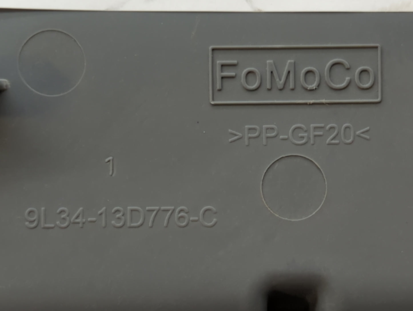 2009-2014 Ford F-150 Center Floor Console P/N:9L34-13D776-C Fits Fits 2009 2010 2011 2012 2013 2014 OEM Used Auto Parts - Oe