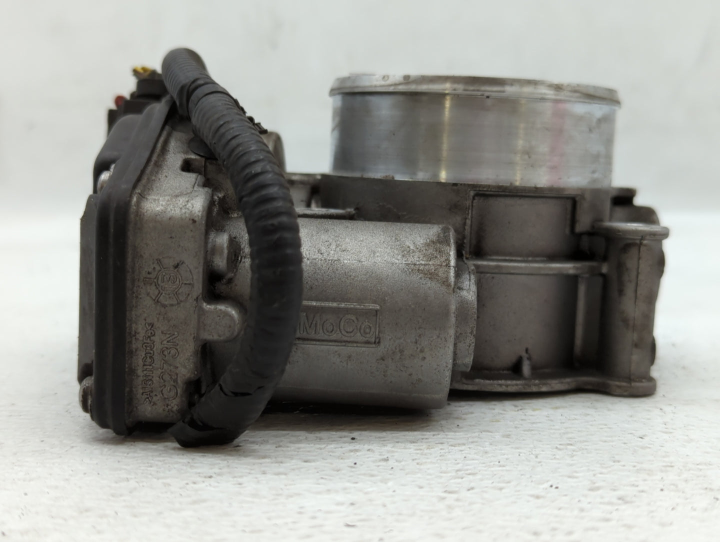 2011-2016 Ford F-150 Throttle Body P/N:DL3E-AC Fits Fits 2011 2012 2013 2014 2015 2016 2017 2018 2019 OEM Used Auto Parts - 