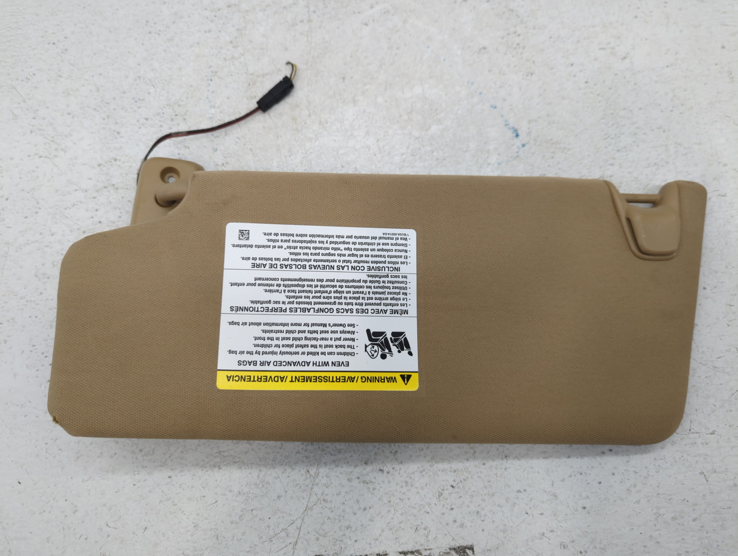 2010-2014 Ford F-150 Sun Visor Shade Replacement Passenger Right Mirror Fits Fits 2010 2011 2012 2013 2014 OEM Used Auto Par
