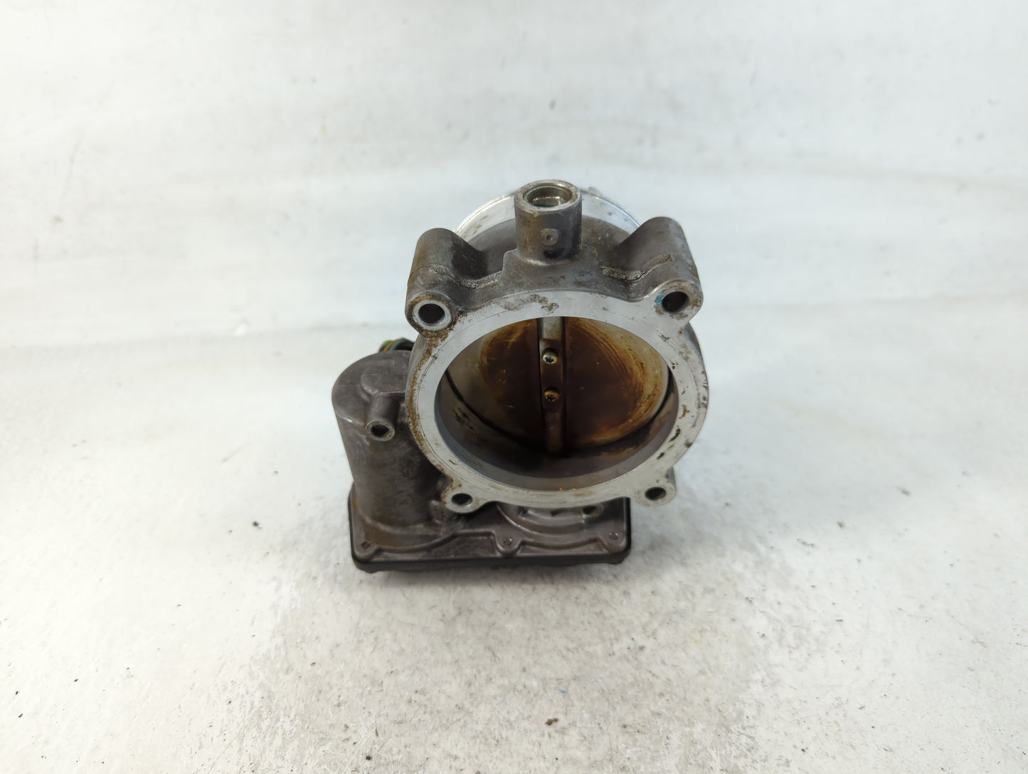 2011-2014 Ford F-150 Throttle Body P/N:000113748 Fits Fits 2011 2012 2013 2014 OEM Used Auto Parts - Oemusedautoparts1.com