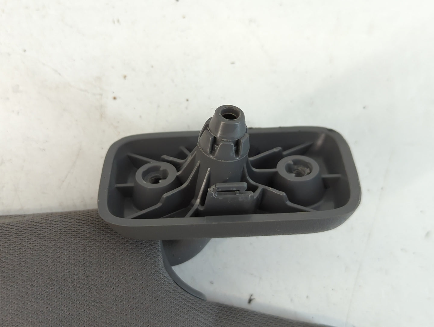 2012 Ford F-150 Sun Visor Shade Replacement Passenger Right Mirror Fits OEM Used Auto Parts - Oemusedautoparts1.com