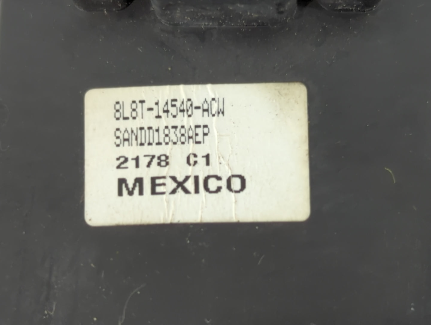 2008-2010 Ford F-250 Master Power Window Switch Replacement Driver Side Left P/N:8L8T-14540-ACW Fits OEM Used Auto Parts - O