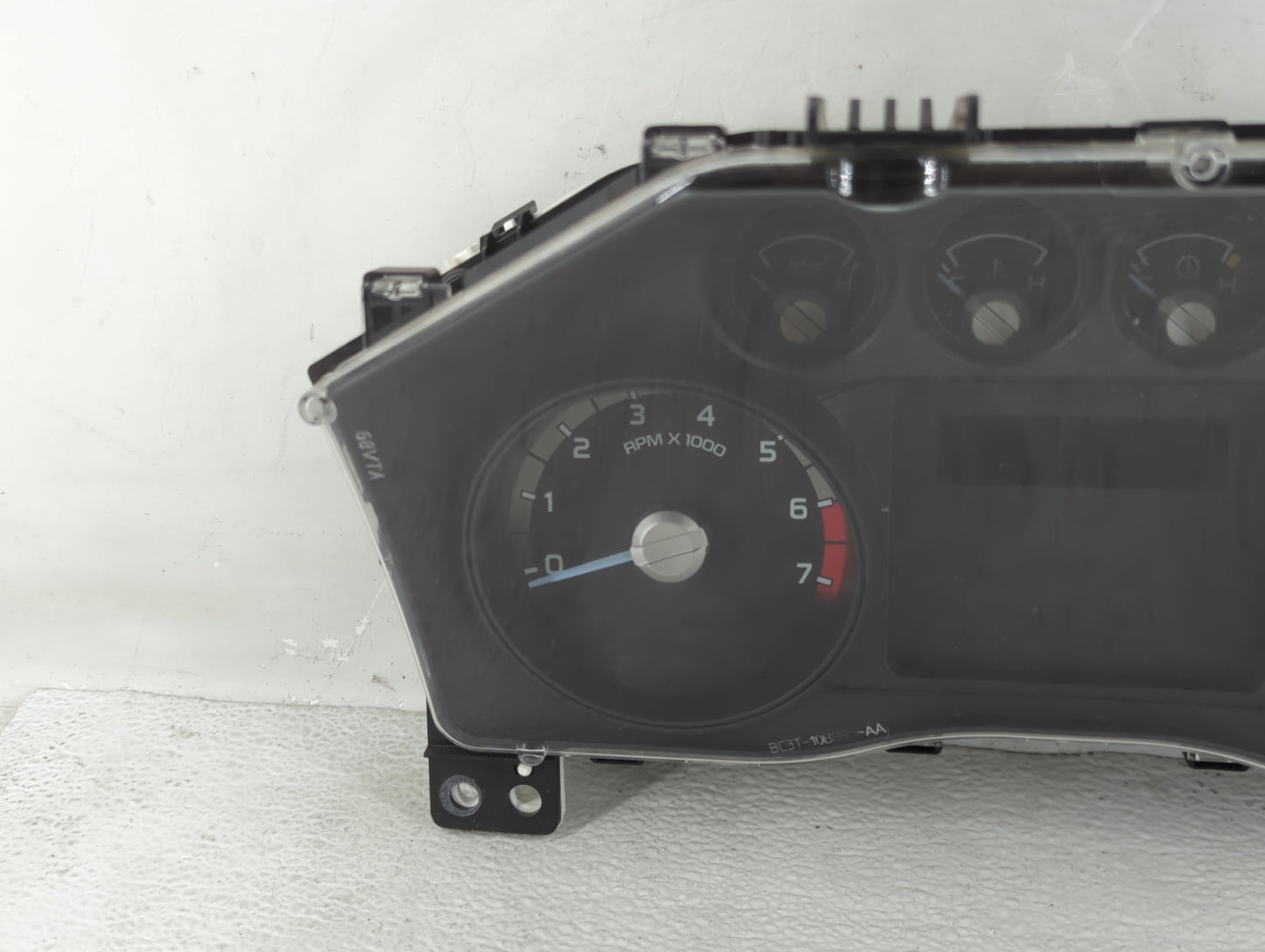 2012 Ford F-250 Super Duty Instrument Cluster Speedometer Gauges P/N:CC3T-10849-AB Fits OEM Used Auto Parts - Oemusedautopar