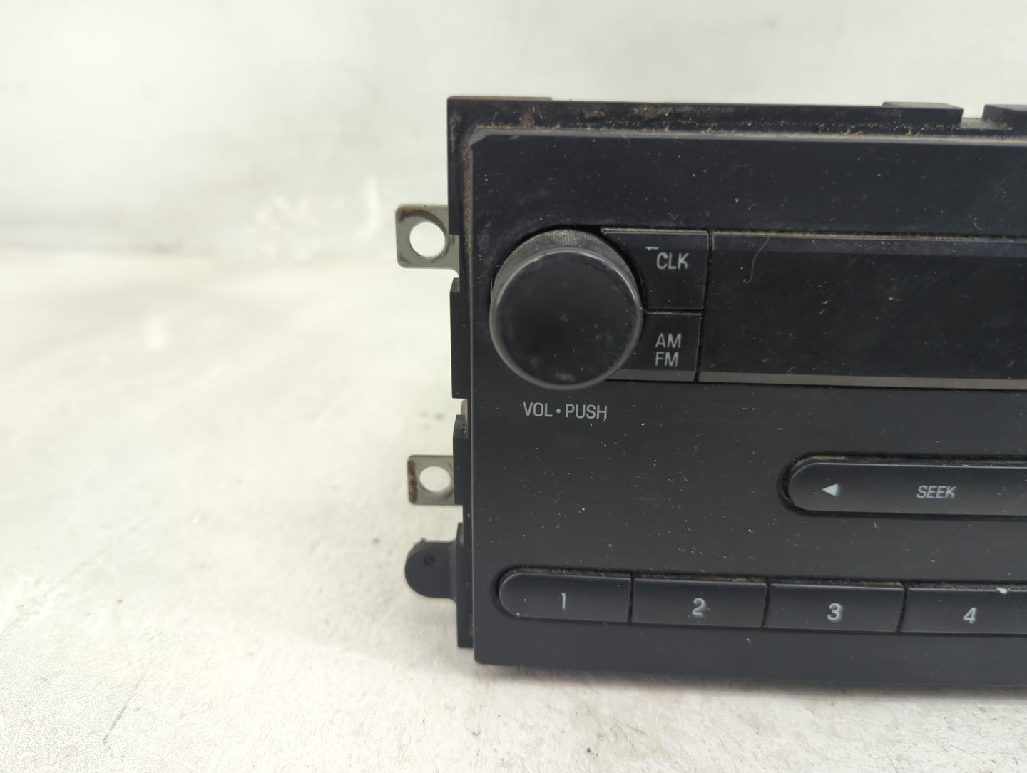 2011-2013 Ford F-250 Super Duty Radio AM FM Cd Player Receiver Replacement P/N:BC3T-18K810-BA Fits Fits 2011 2012 2013 OEM U