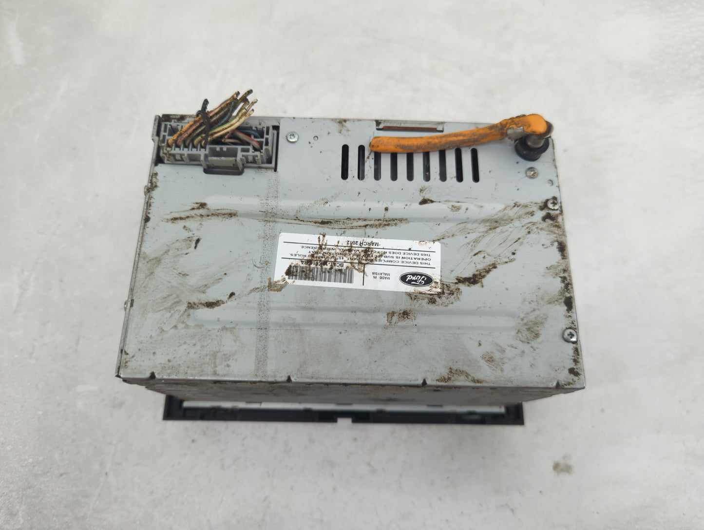 2011-2013 Ford F-250 Super Duty Radio AM FM Cd Player Receiver Replacement P/N:BC3T-18K810-BA Fits Fits 2011 2012 2013 OEM U