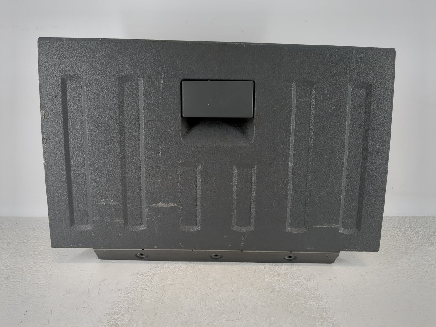 2012 Ford F-350 Super Duty Passenger Glove Box Door Storage Compartment - Oemusedautoparts1.com