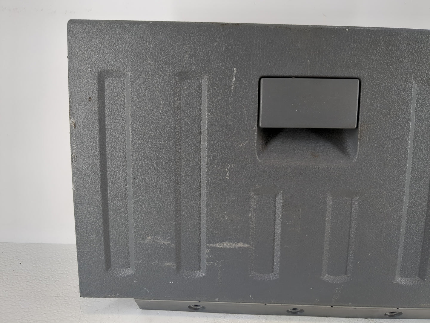 2012 Ford F-350 Super Duty Passenger Glove Box Door Storage Compartment - Oemusedautoparts1.com
