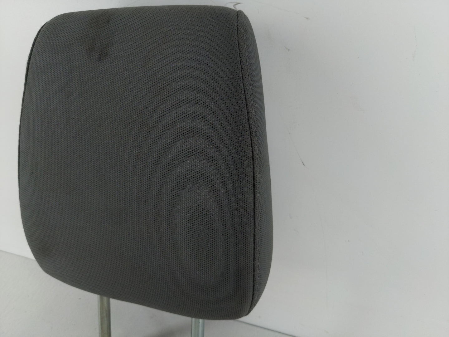 2012 Ford F-350 Super Duty Headrest Head Rest Rear Seat Fits OEM Used Auto Parts - Oemusedautoparts1.com