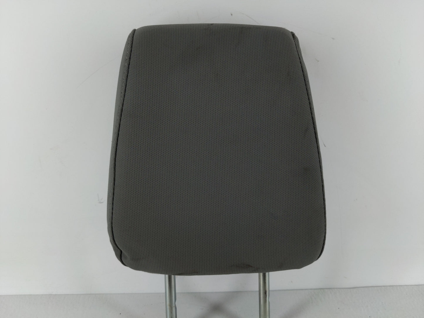 2012 Ford F-350 Super Duty Headrest Head Rest Rear Seat Fits OEM Used Auto Parts - Oemusedautoparts1.com