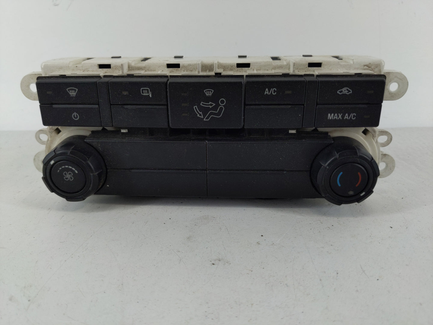 2012 Ford F-350 Super Duty Climate Control Module Temperature AC/Heater Replacement P/N:18549 18C612 Fits OEM Used Auto Part