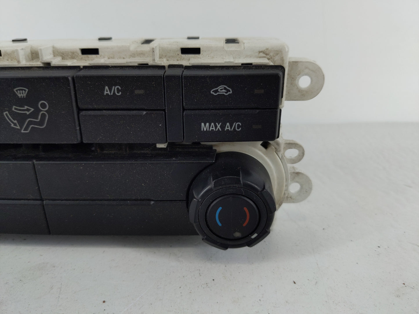 2012 Ford F-350 Super Duty Climate Control Module Temperature AC/Heater Replacement P/N:18549 18C612 Fits OEM Used Auto Part