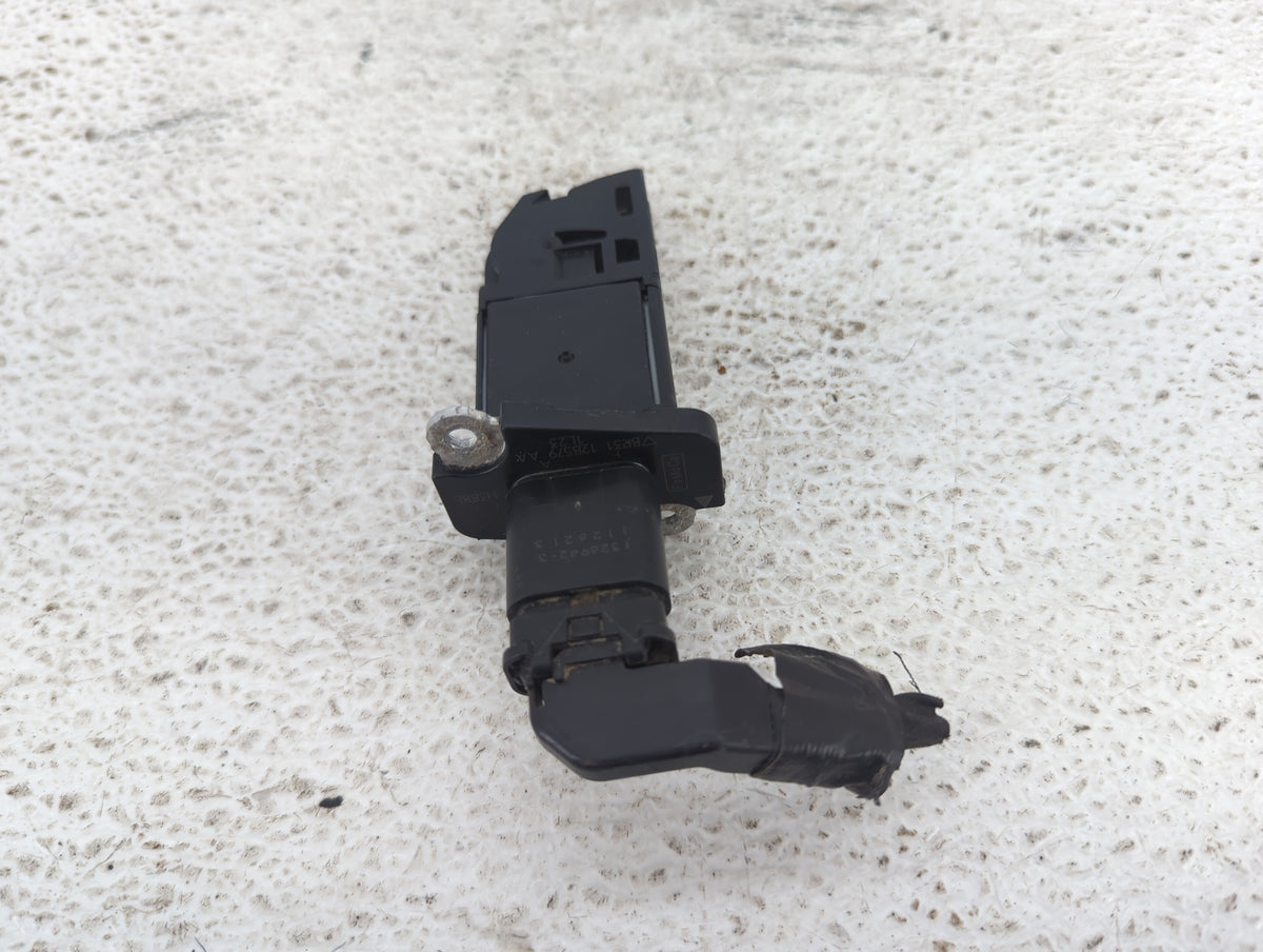 Ford F150 Mass Air Flow Meter Maf Sensor 1485552 - Oemusedautoparts1.com