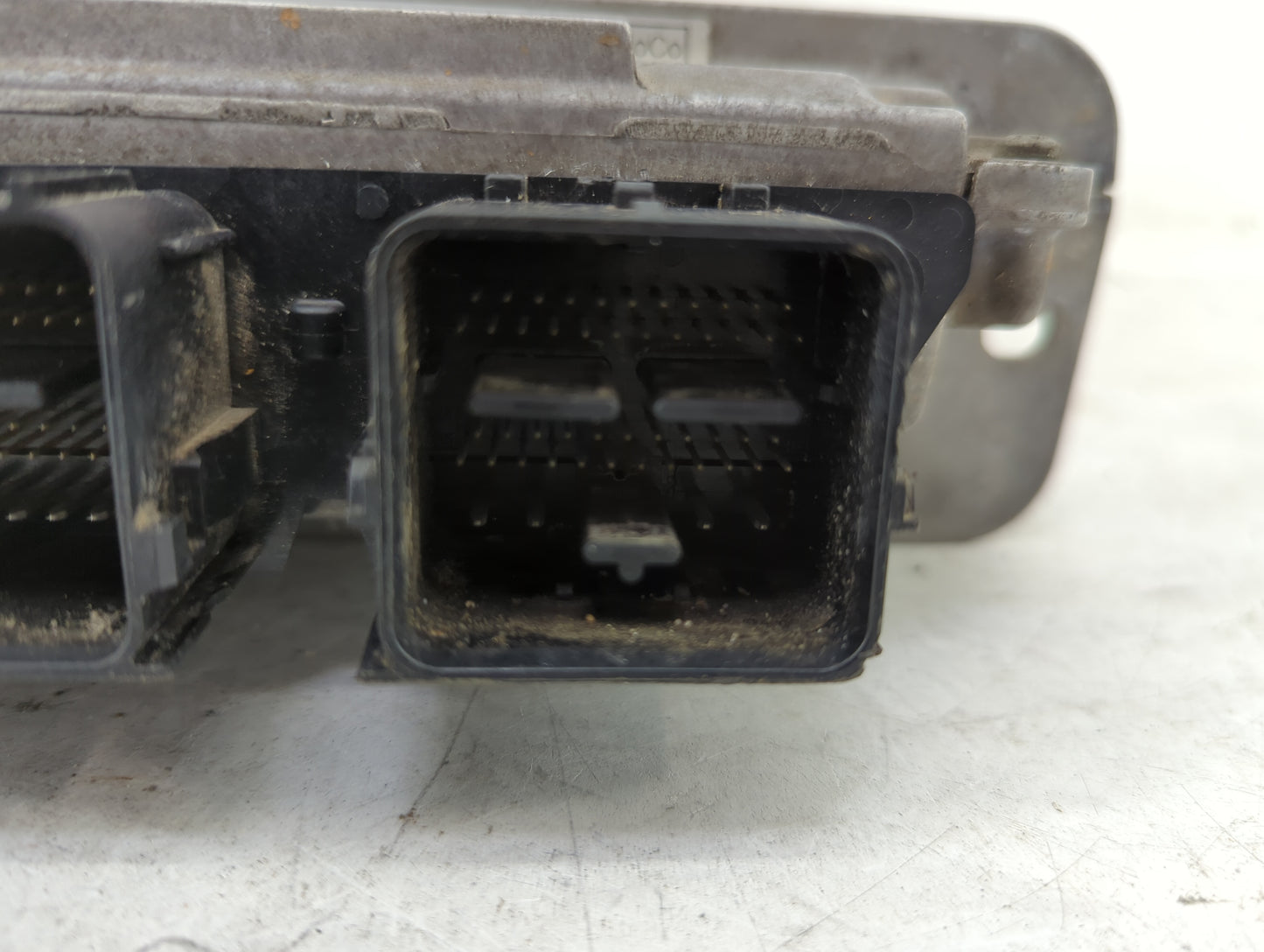 2012 Ford F250sd PCM Engine Control Computer ECU ECM PCU OEM P/N:0281019779 Fits OEM Used Auto Parts - Oemusedautoparts1.com