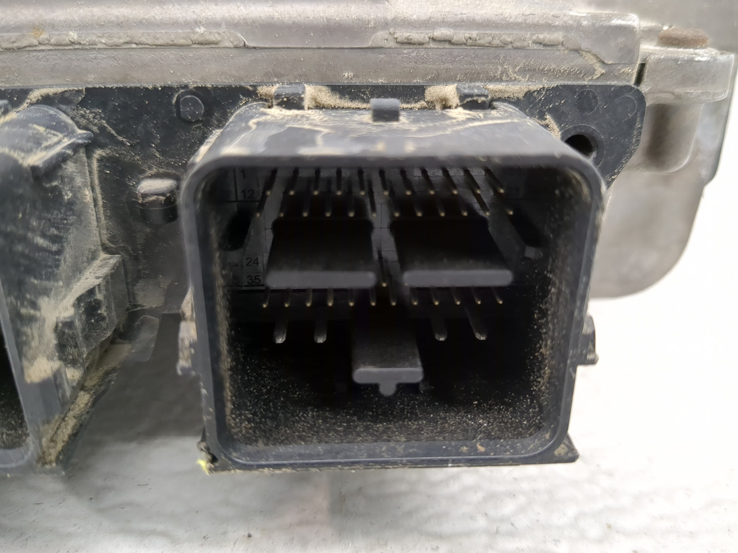 2012 Ford F350sd PCM Engine Control Computer ECU ECM PCU OEM P/N:CC3A-12A650-DE BC3A-12B684-KA Fits Fits 2011 2013 2014 2015