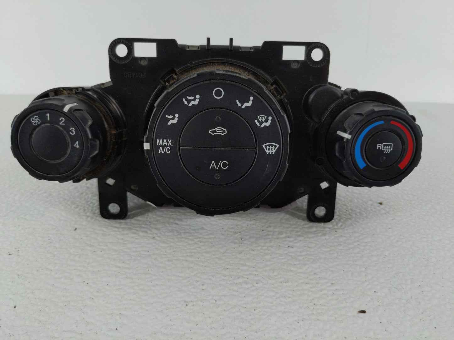 2012 Ford Fiesta Climate Control Module Temperature AC/Heater Replacement P/N:AE83 19980 AF Fits OEM Used Auto Parts - Oemus