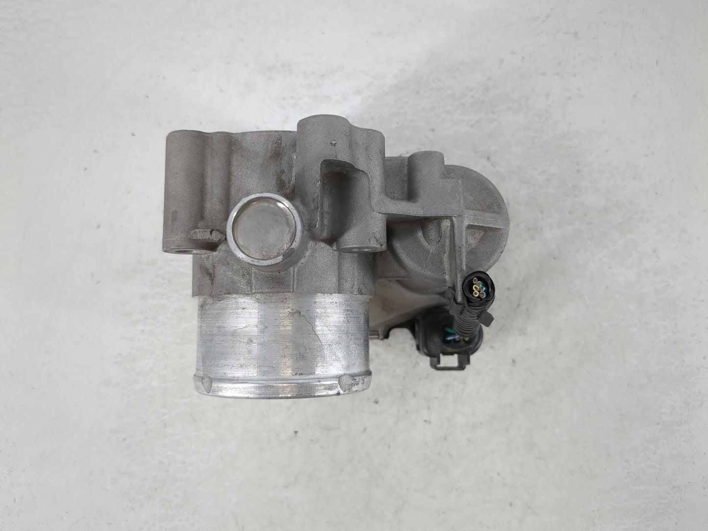 2011-2014 Ford Fiesta Throttle Body P/N:7S7G-9F991-B7A Fits Fits 2011 2012 2013 2014 OEM Used Auto Parts - Oemusedautoparts1