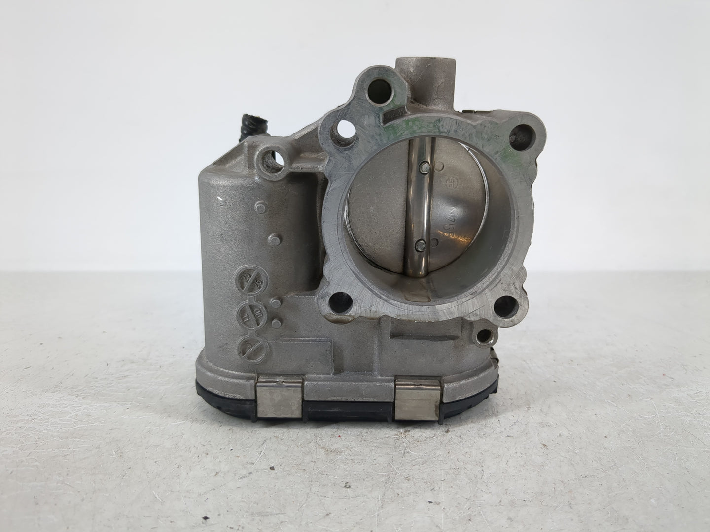 2011-2014 Ford Fiesta Throttle Body P/N:7S7G-9F991-B7A Fits Fits 2011 2012 2013 2014 OEM Used Auto Parts - Oemusedautoparts1