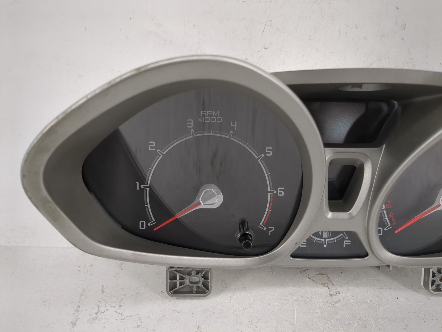 2012-2013 Ford Fiesta Instrument Cluster Speedometer Gauges Fits Fits 2012 2013 OEM Used Auto Parts - Oemusedautoparts1.com