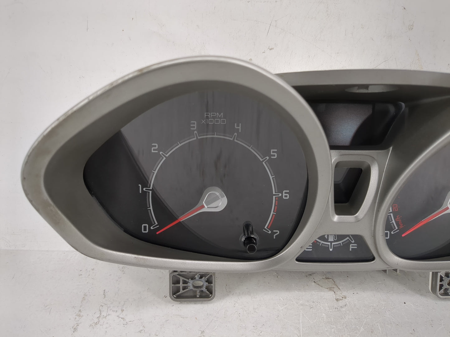 2012-2013 Ford Fiesta Instrument Cluster Speedometer Gauges Fits Fits 2012 2013 OEM Used Auto Parts - Oemusedautoparts1.com