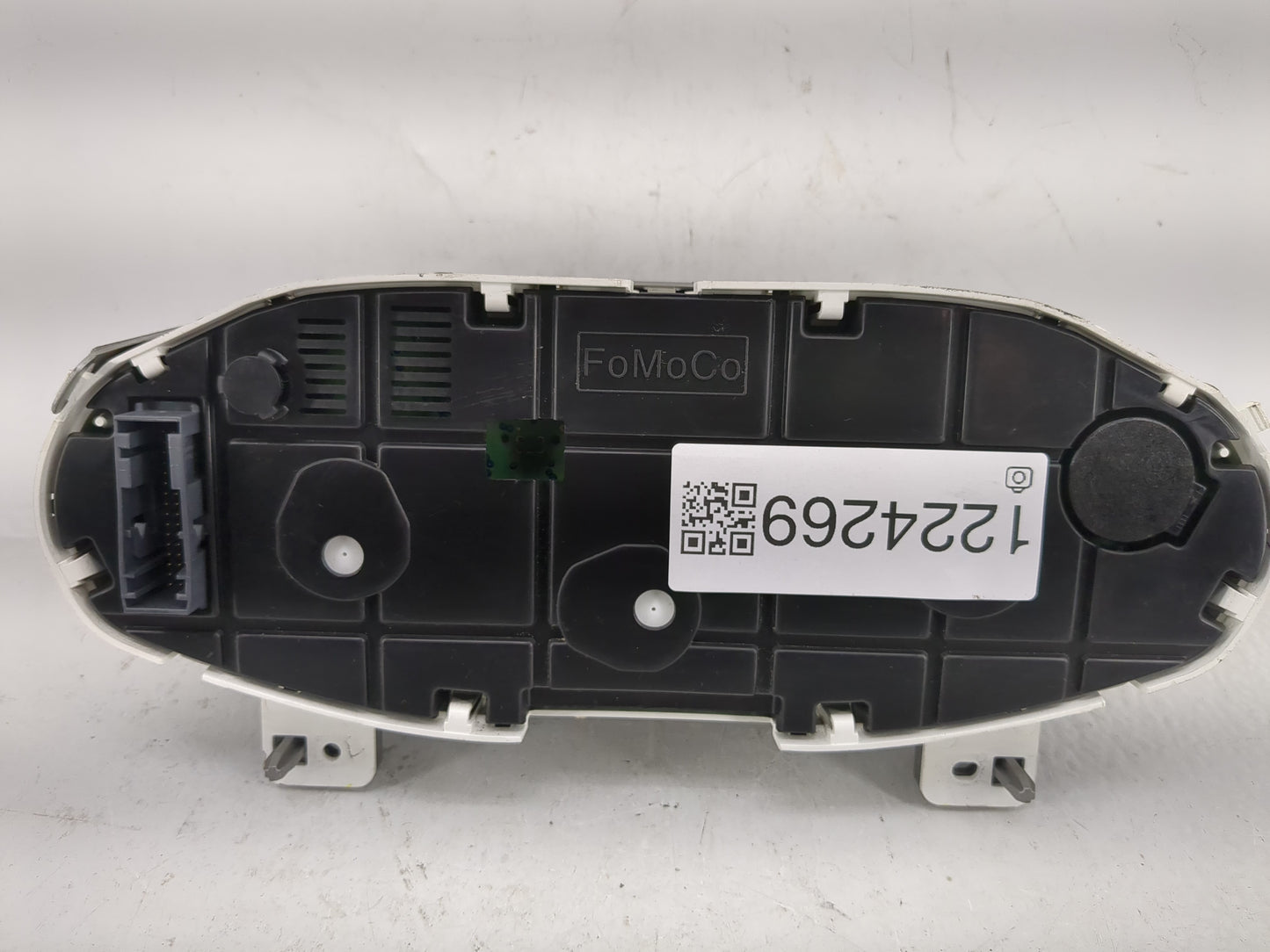 2012-2013 Ford Fiesta Instrument Cluster Speedometer Gauges Fits Fits 2012 2013 OEM Used Auto Parts - Oemusedautoparts1.com