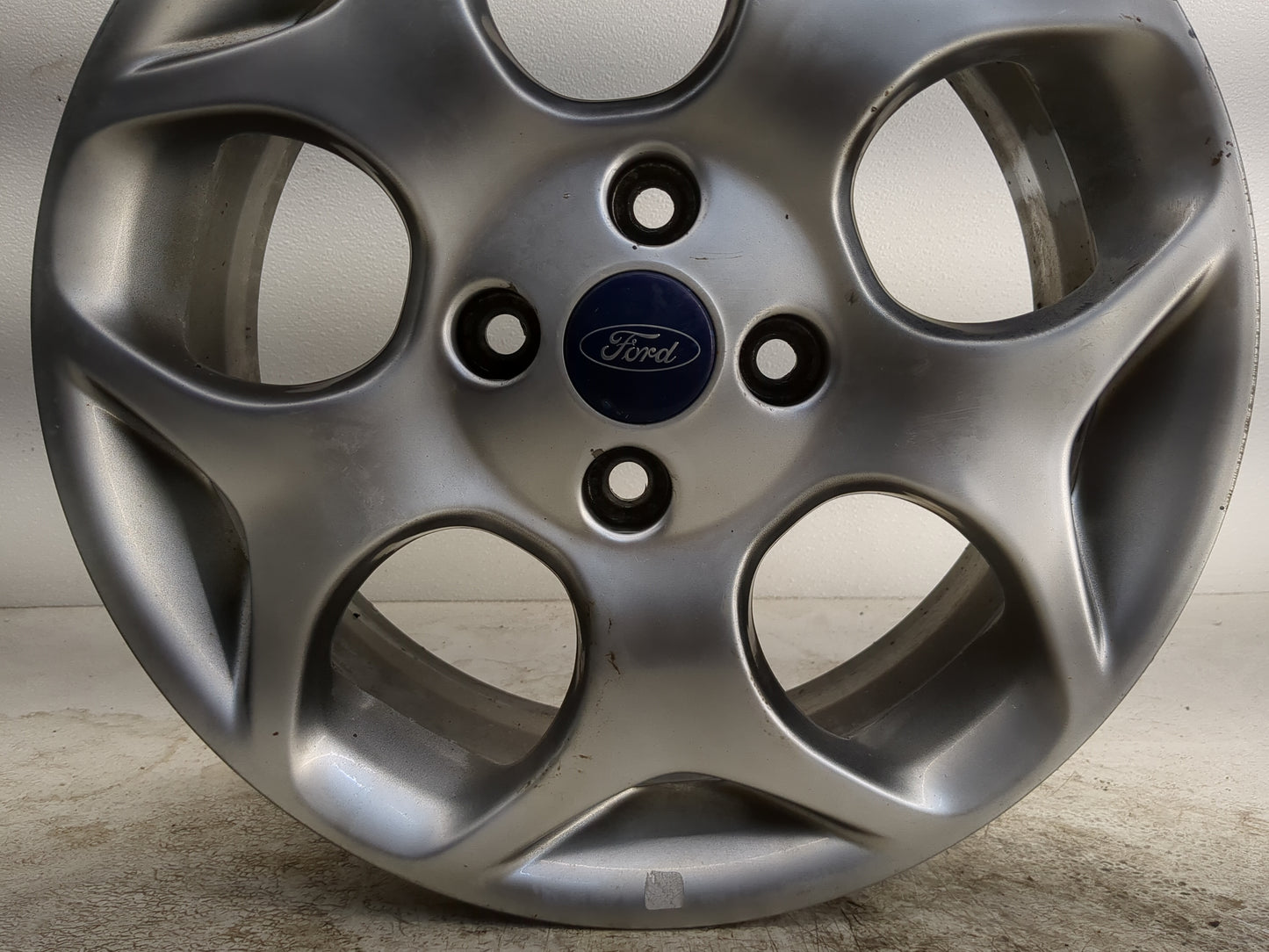 2011-2013 Ford Fiesta Oem Wheel Rim - Oemusedautoparts1.com