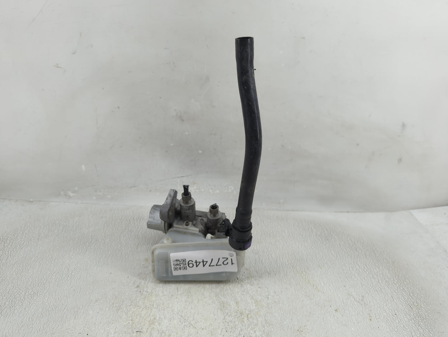 2011-2019 Ford Fiesta Brake Master Cylinder - Oemusedautoparts1.com