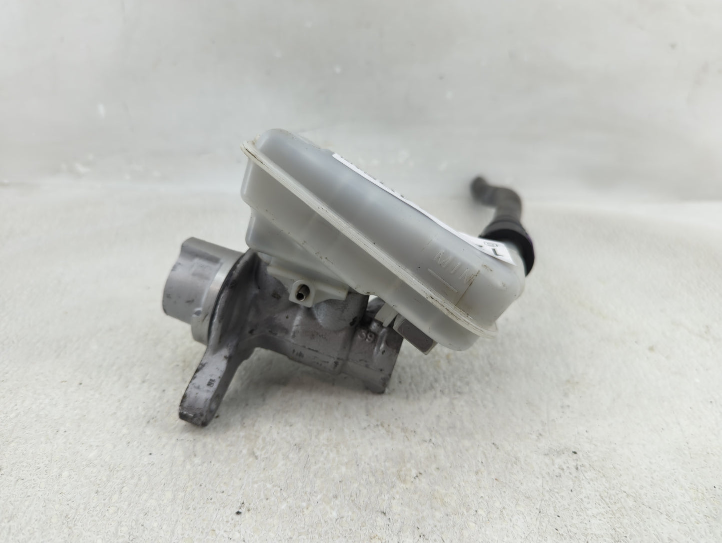 2011-2019 Ford Fiesta Brake Master Cylinder - Oemusedautoparts1.com