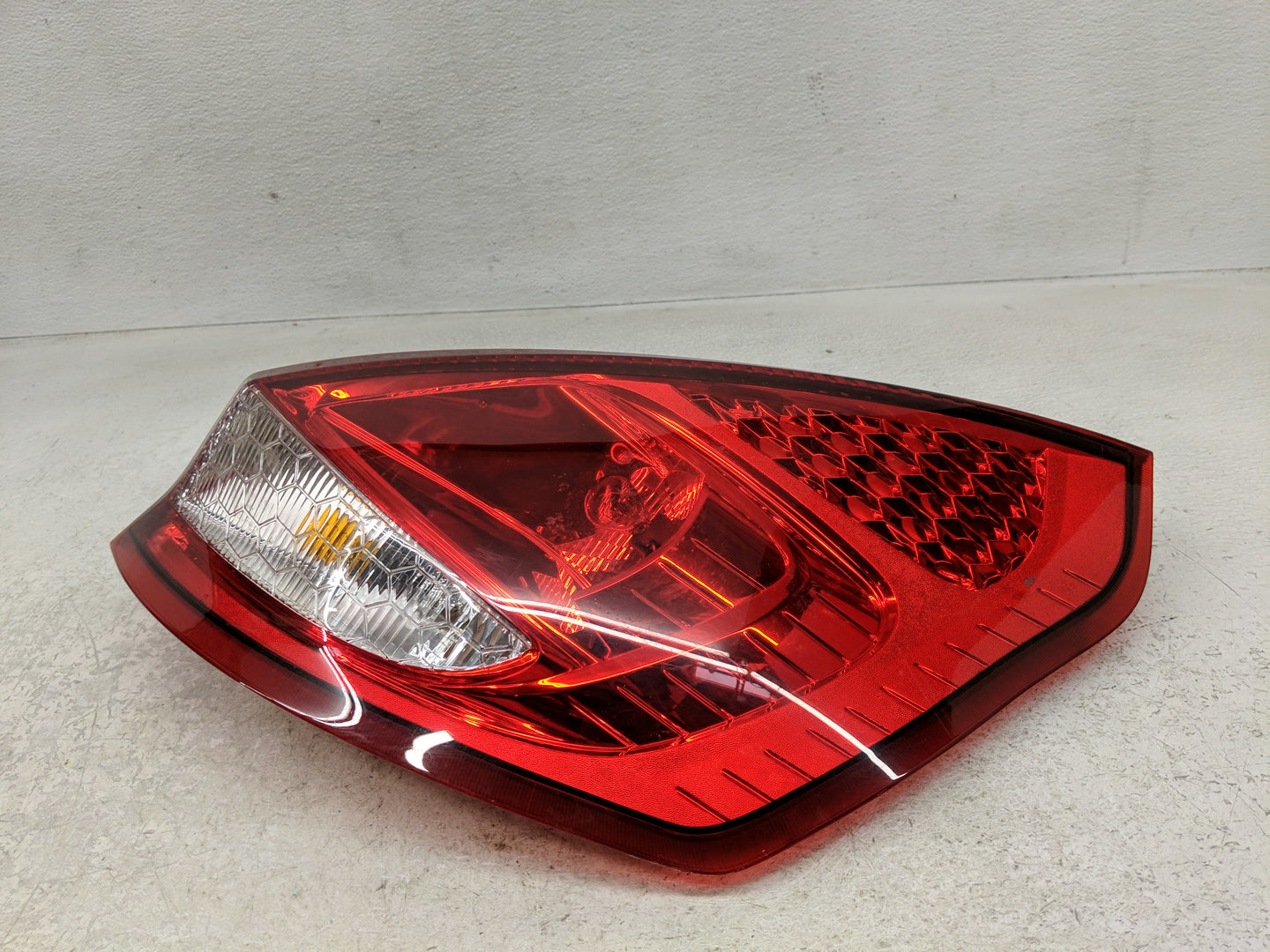 2011-2013 Ford Fiesta Tail Light Assembly Passenger Right OEM P/N:AE83-13B504-B Fits Fits 2011 2012 2013 OEM Used Auto Parts