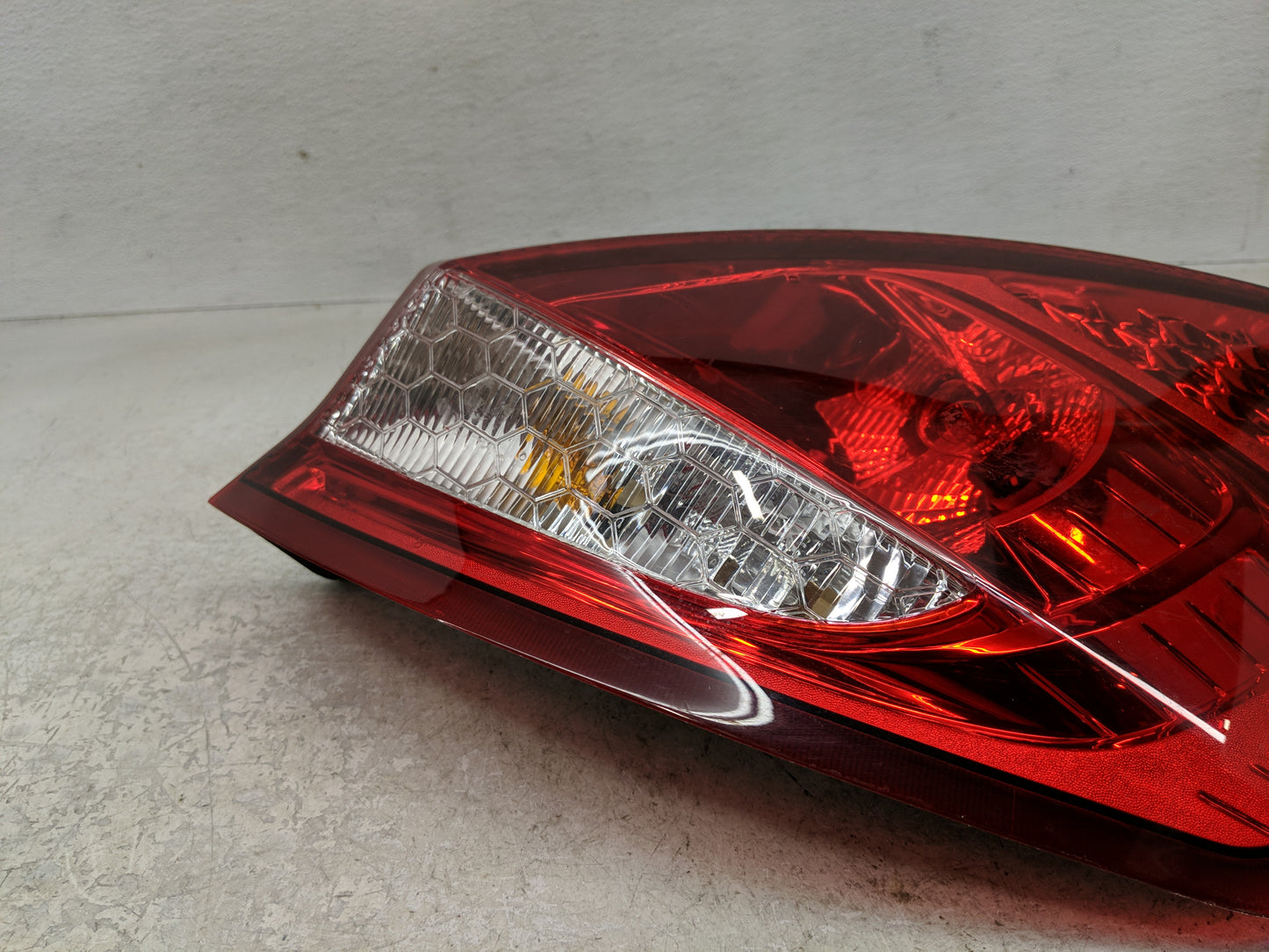 2011-2013 Ford Fiesta Tail Light Assembly Passenger Right OEM P/N:AE83-13B504-B Fits Fits 2011 2012 2013 OEM Used Auto Parts