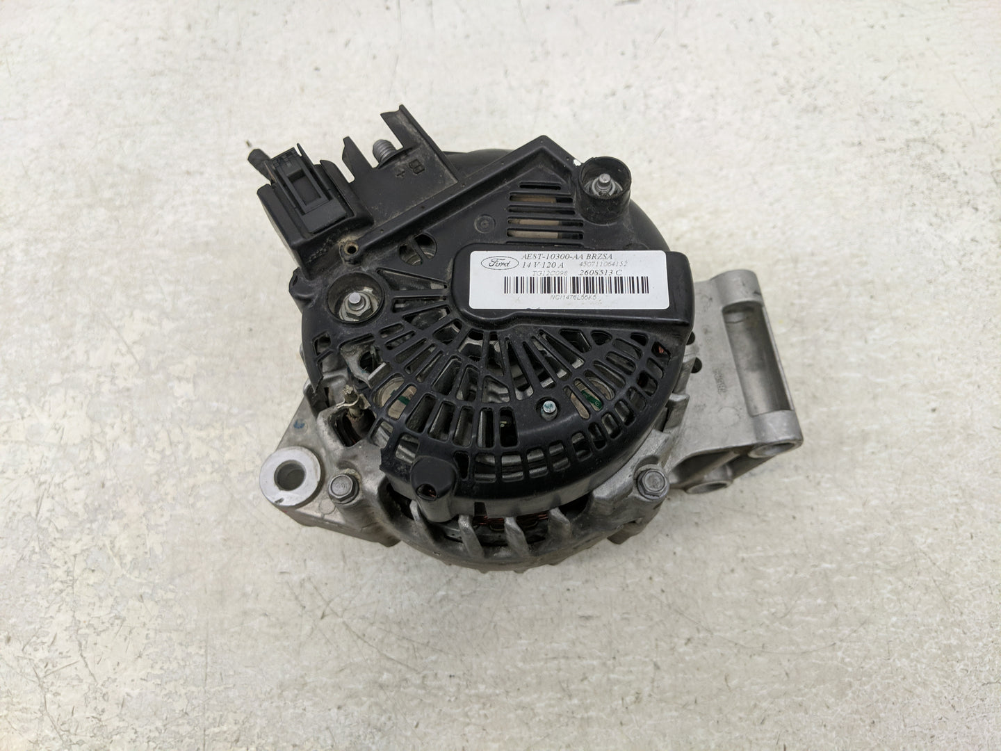 2011-2019 Ford Fiesta Alternator Replacement Generator Charging Assembly Engine OEM P/N:AEST-10300-AA 2608513 C Fits OEM Use