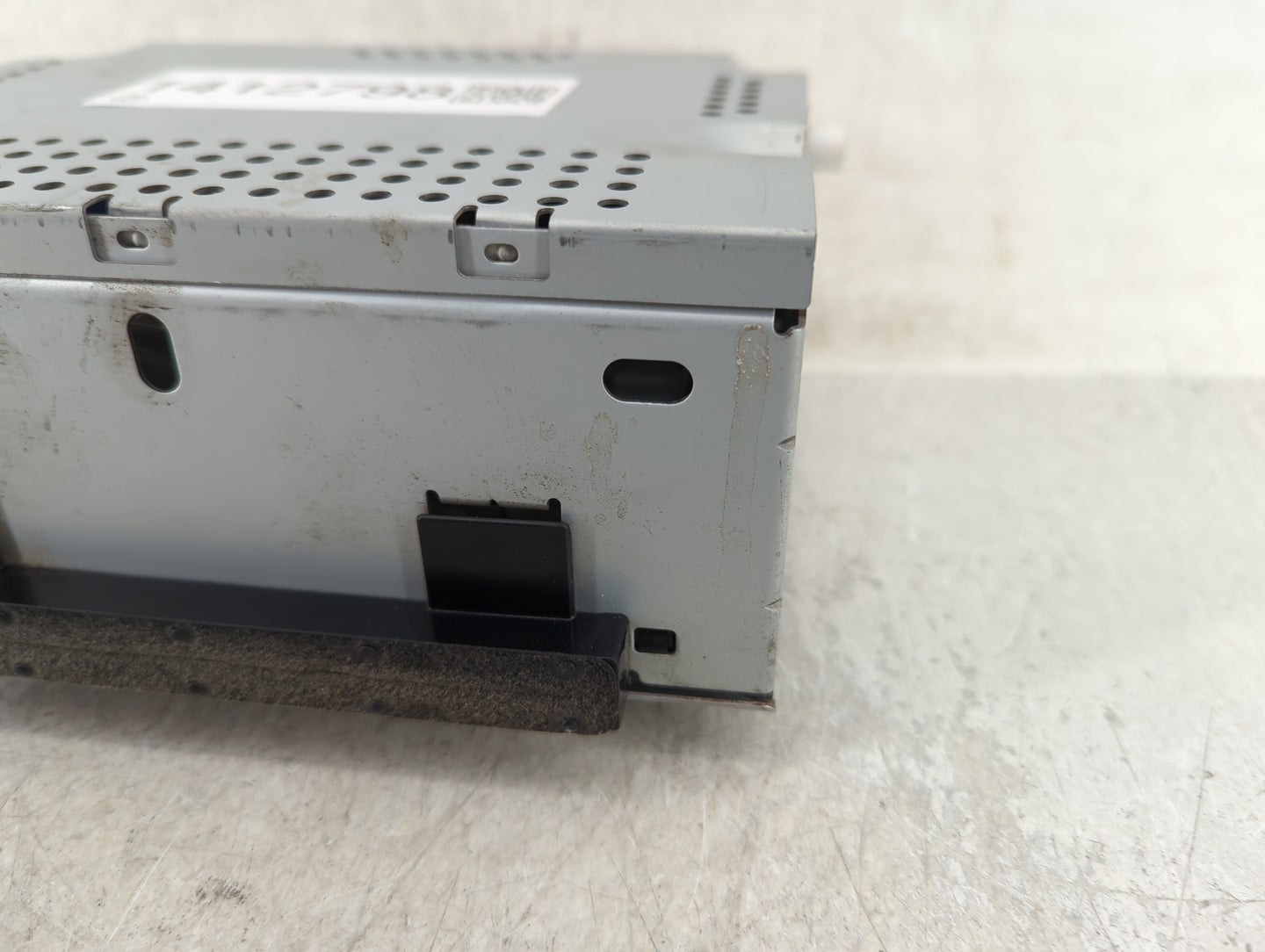 2011-2013 Ford Fiesta Radio AM FM Cd Player Receiver Replacement P/N:AE8T-19C107-AK Fits Fits 2011 2012 2013 OEM Used Auto P