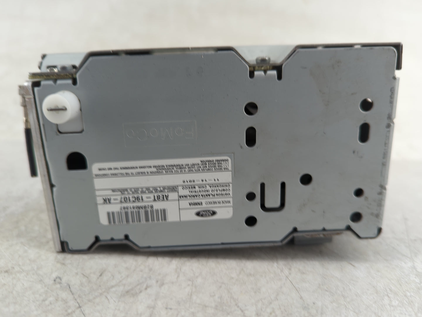 2011-2013 Ford Fiesta Radio AM FM Cd Player Receiver Replacement P/N:AE8T-19C107-AK Fits Fits 2011 2012 2013 OEM Used Auto P