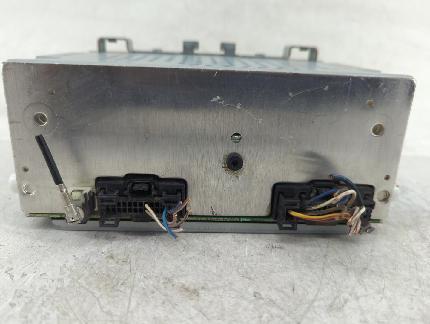2011-2013 Ford Fiesta Radio AM FM Cd Player Receiver Replacement P/N:AE8T-19C107-AK Fits Fits 2011 2012 2013 OEM Used Auto P