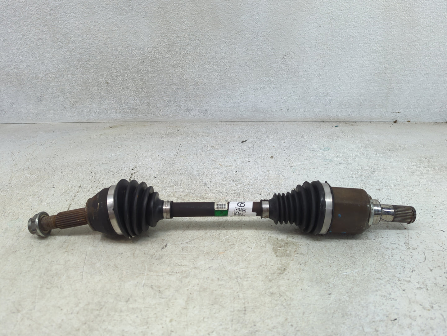 2011-2015 Ford Fiesta Axle Shaft Front Driver Cv C/v - Oemusedautoparts1.com