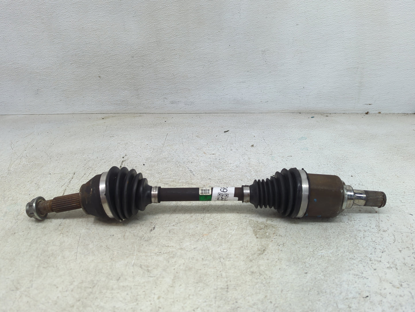 2011-2015 Ford Fiesta Axle Shaft Front Driver Cv C/v - Oemusedautoparts1.com