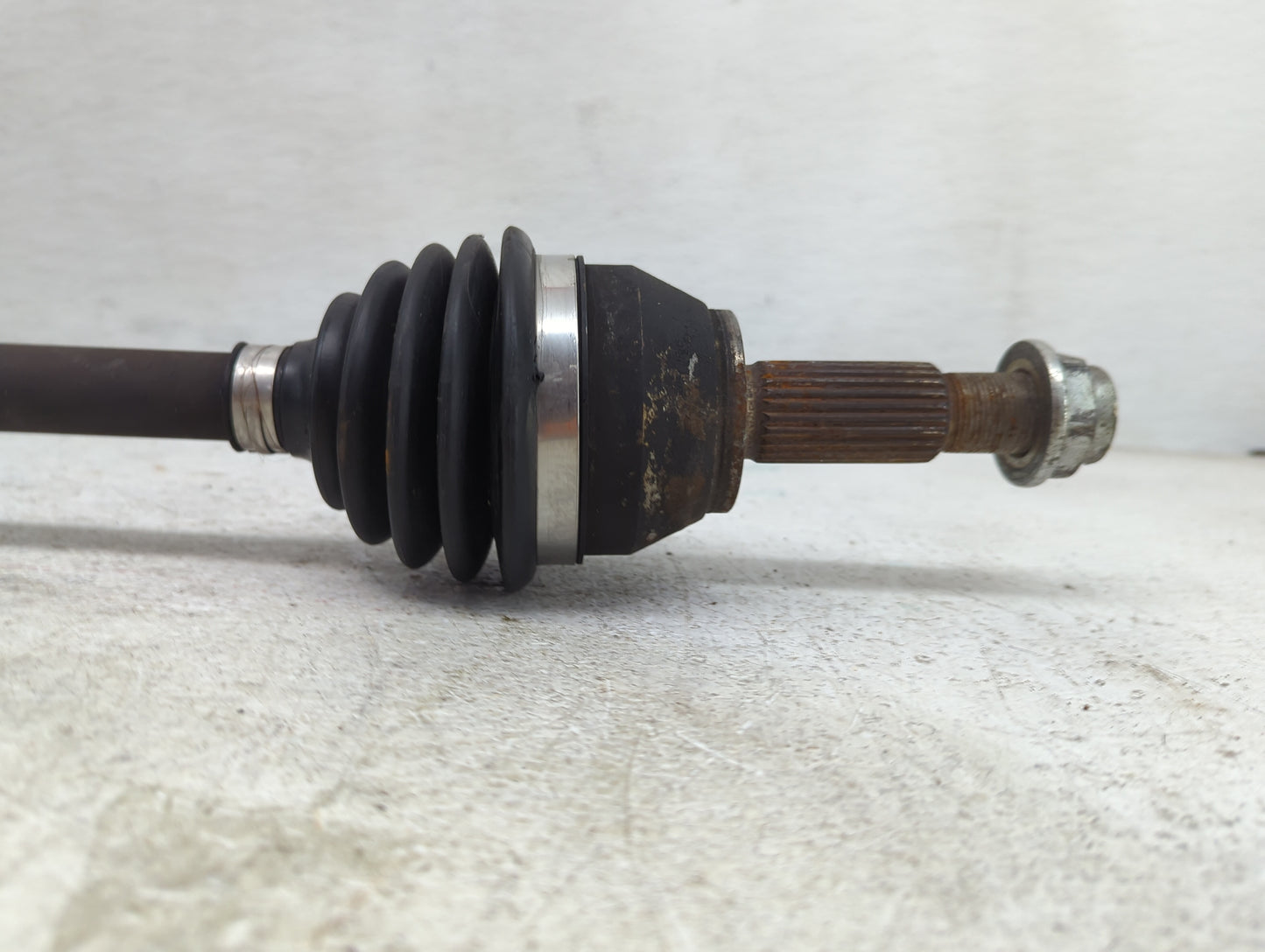 2011-2015 Ford Fiesta Axle Shaft Front Driver Cv C/v - Oemusedautoparts1.com