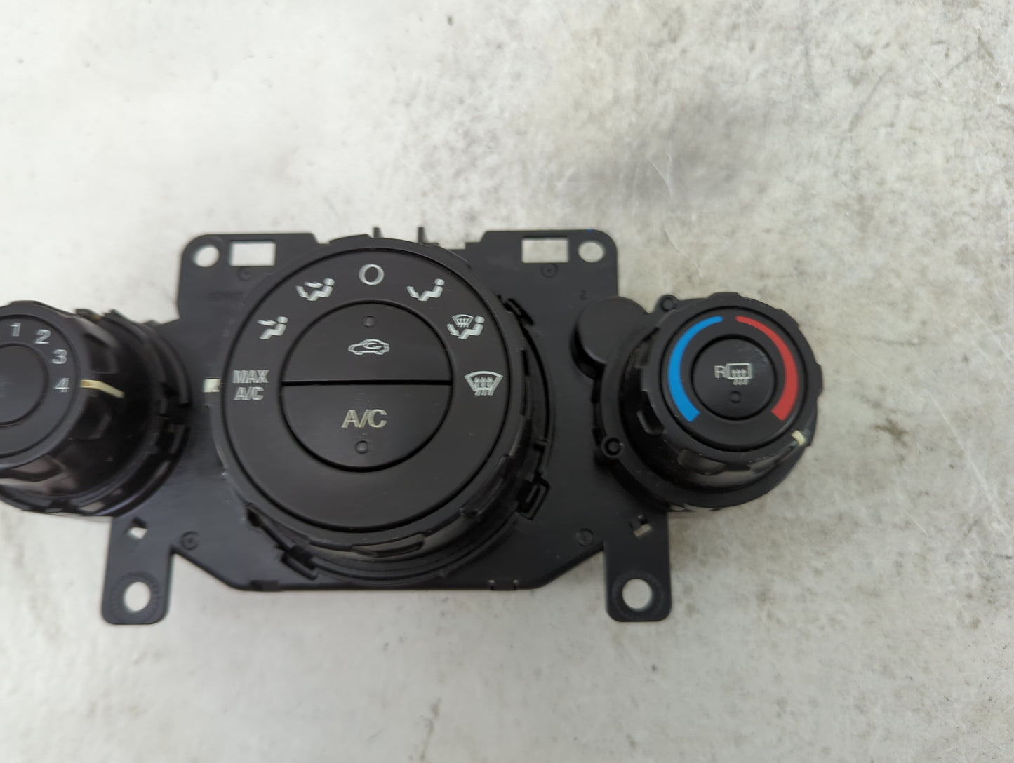 2011-2013 Ford Fiesta Climate Control Module Temperature AC/Heater Replacement P/N:AE83 19980 AF Fits Fits 2011 2012 2013 OE