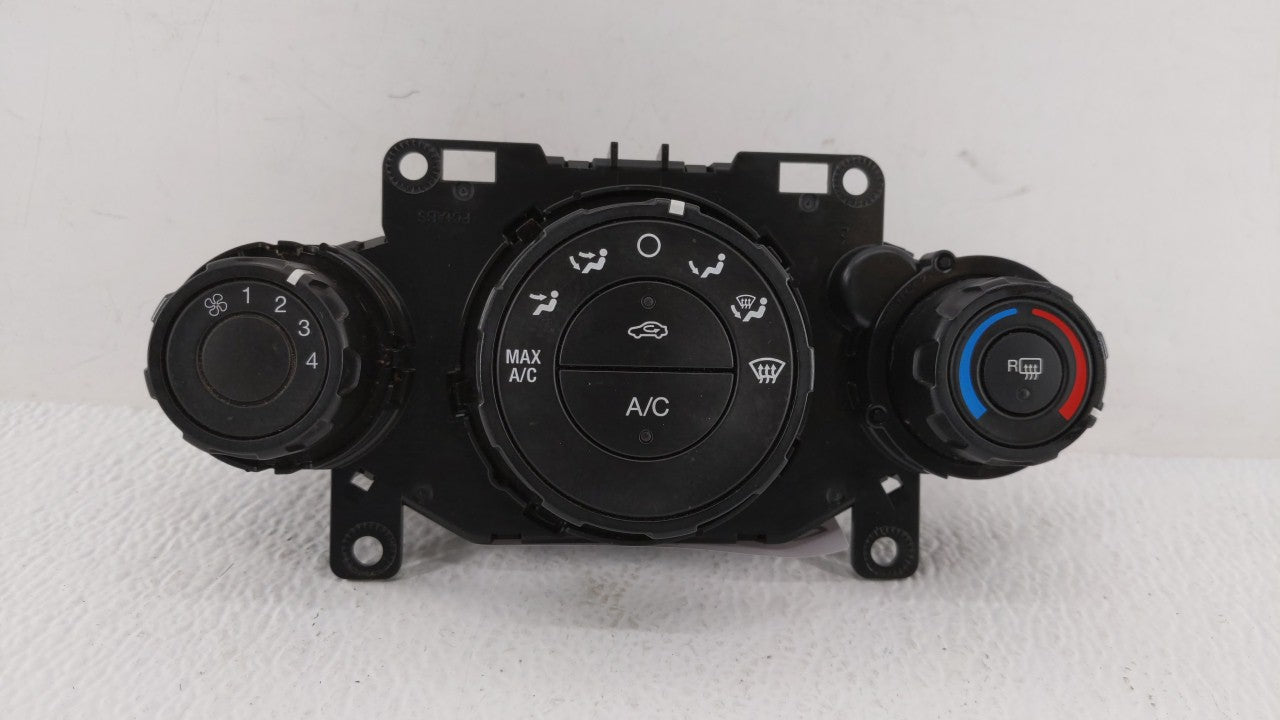 2011-2013 Ford Fiesta Climate Control Module Temperature AC/Heater Replacement P/N:AE83-19980-AE AE83-19980-AF Fits OEM Used