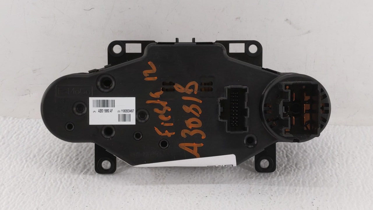 2011-2013 Ford Fiesta Climate Control Module Temperature AC/Heater Replacement P/N:AE83-19980-AE AE83-19980-AF Fits OEM Used