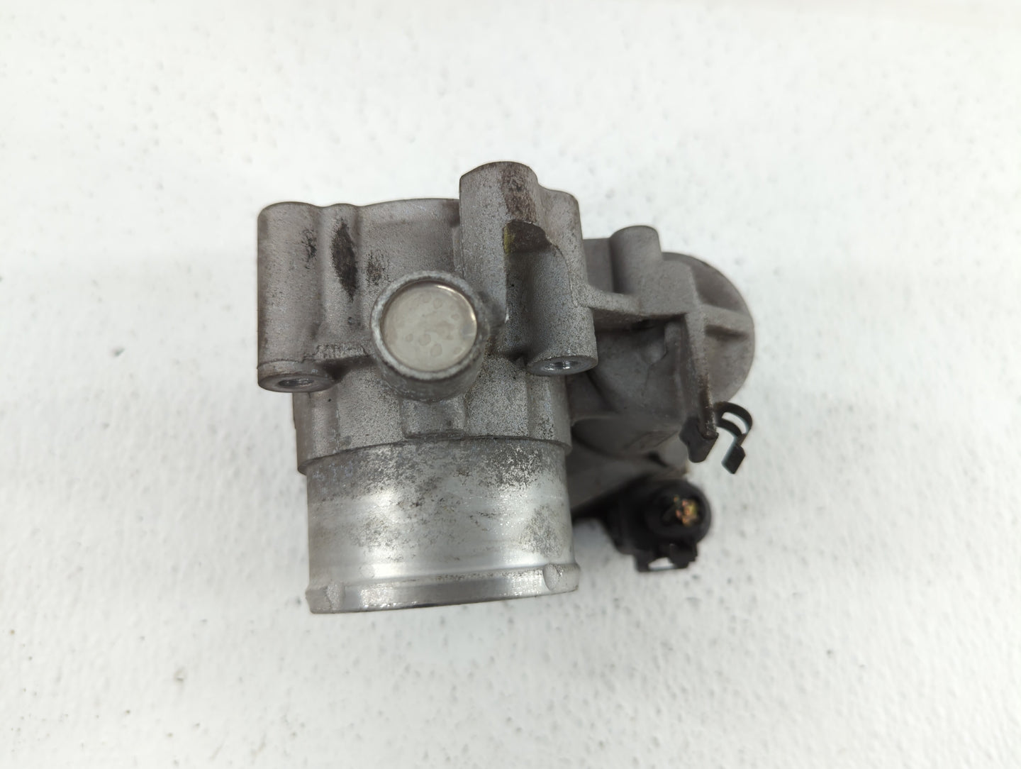 2011-2014 Ford Fiesta Throttle Body P/N:7S7G-9F991-BA 7S7G-9F991-B7A Fits Fits 2011 2012 2013 2014 OEM Used Auto Parts - Oem