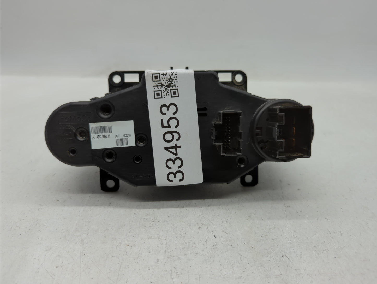 2011-2013 Ford Fiesta Climate Control Module Temperature AC/Heater Replacement P/N:AE83-19980-AE AE83-19980-AF Fits OEM Used