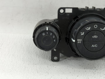 2011-2013 Ford Fiesta Climate Control Module Temperature AC/Heater Replacement P/N:AE83-19980-AE AE83-19980-AF Fits OEM Used Auto Parts
