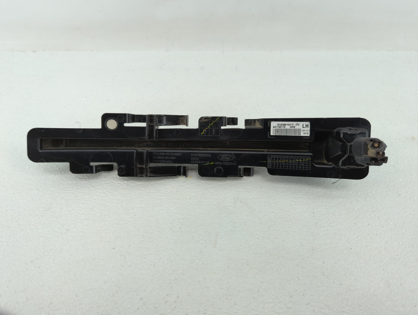 2011-2013 Ford Fiesta Driver Left Oem Front Light Lamp - Oemusedautoparts1.com