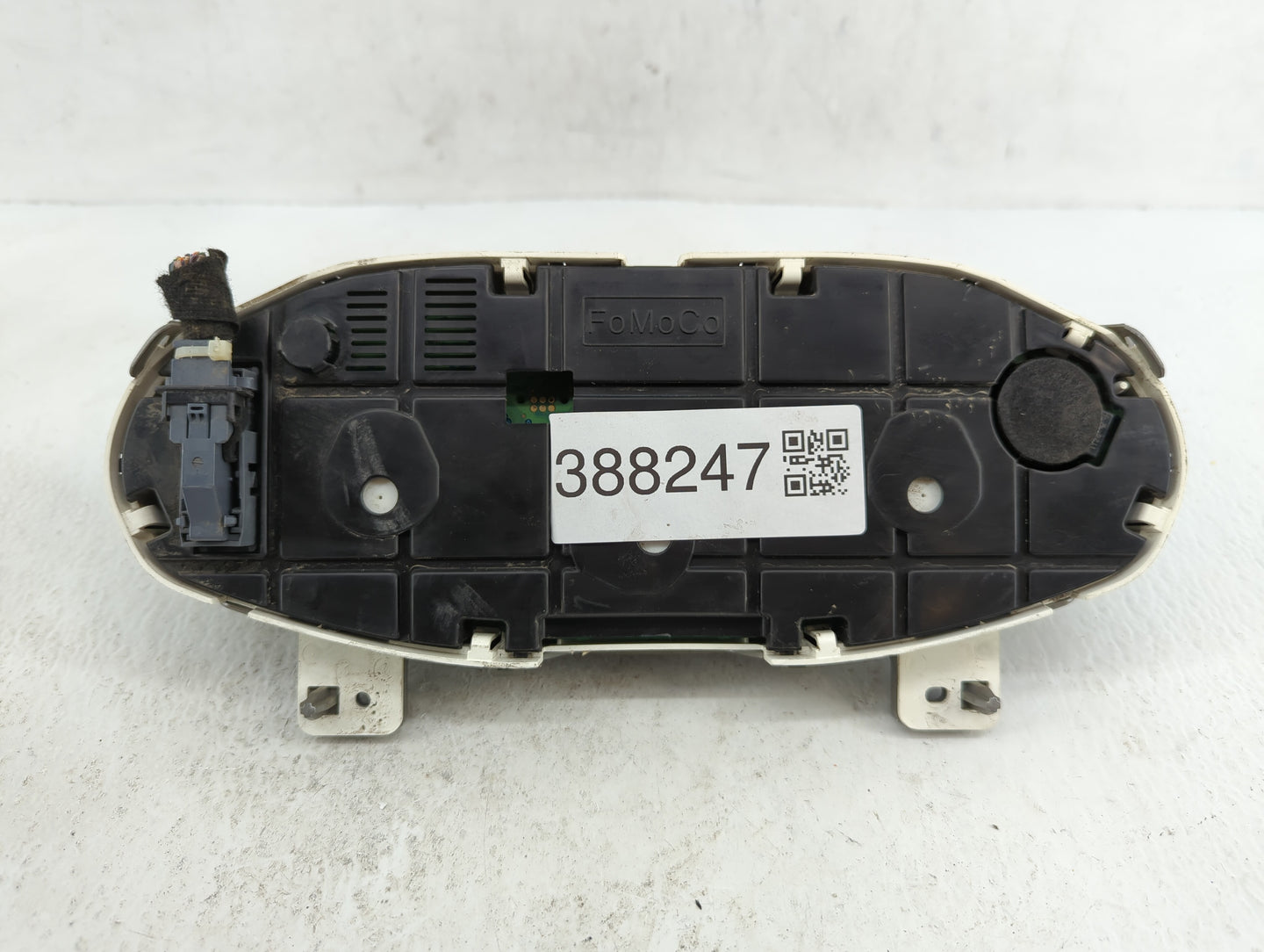 2012-2013 Ford Fiesta Instrument Cluster Speedometer Gauges P/N:CE8T-10849-CC DE8T-10849-CC, DE8T-10849-CB Fits Fits 2012 20