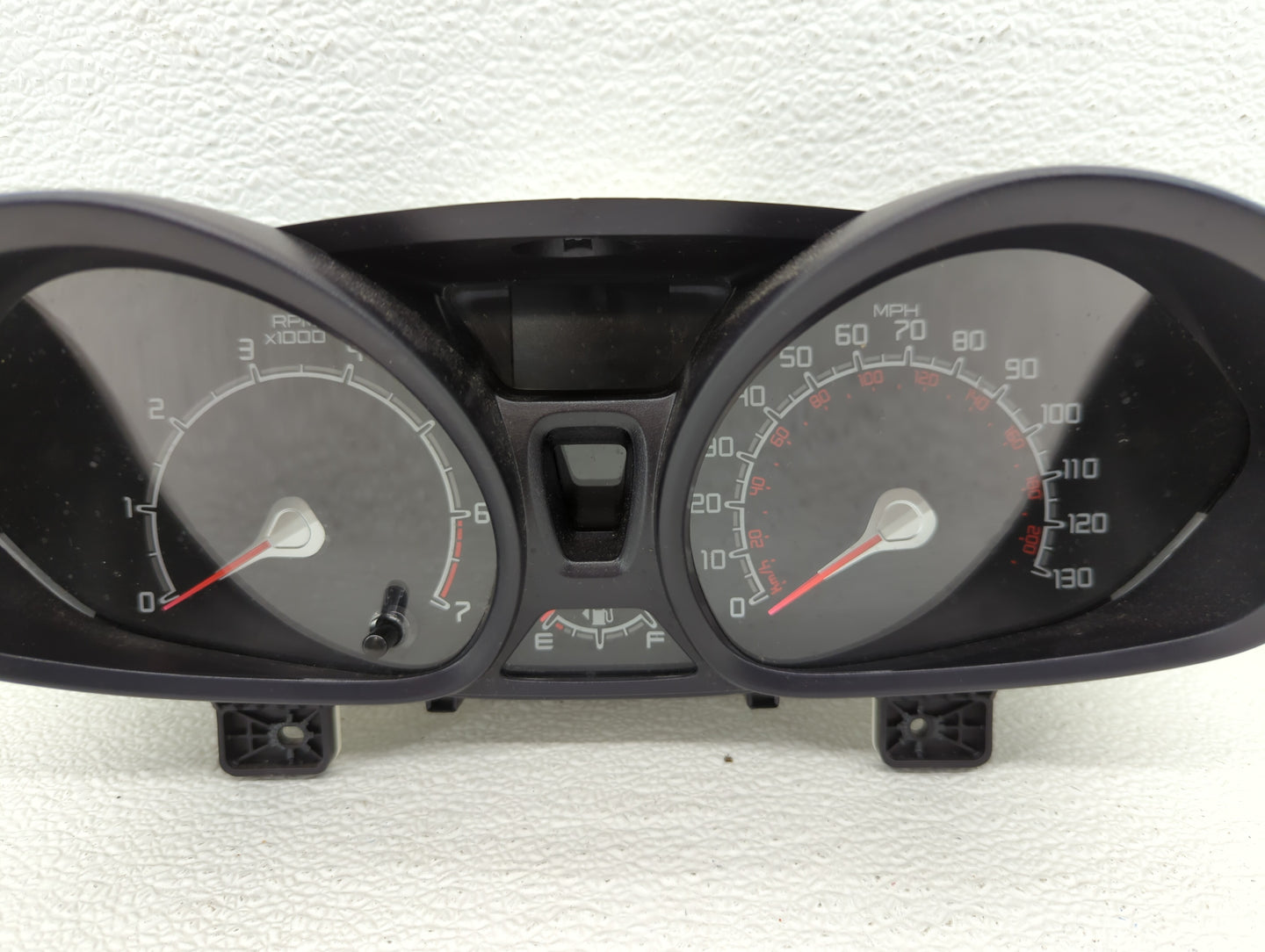 2012-2013 Ford Fiesta Instrument Cluster Speedometer Gauges P/N:CE8T-10849-AC DE8T-10849-CC Fits Fits 2012 2013 OEM Used Aut